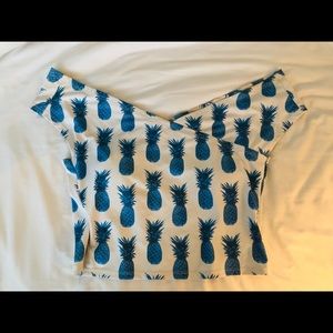 Kortni Jeane blue pineapple top